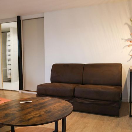 Appartement Avec Une Chambre Montlhéry Exteriör bild